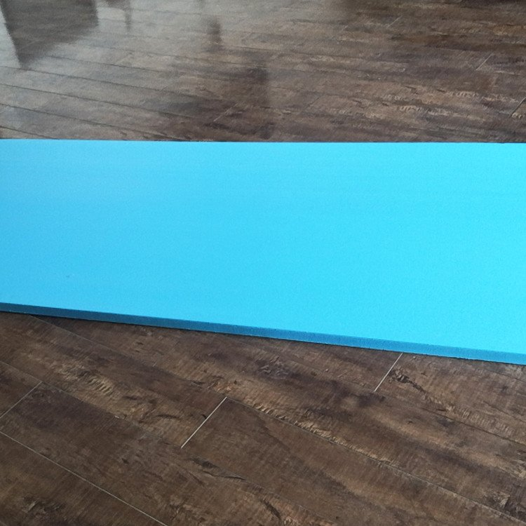 地(di)暖保溫(wēn)闆