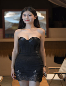 《已瞄准我的妹妹-丹麦玛蒂娜》