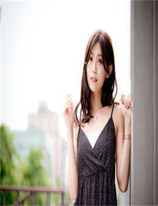 《色欲AV亚洲AV永久精品-花俏处女》