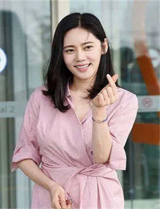 《低头看我是怎么C哭你视频-www.henhenlu3.com》