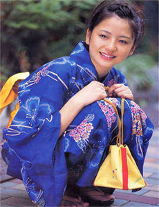 《哆来咪-妈妈与儿子15p》